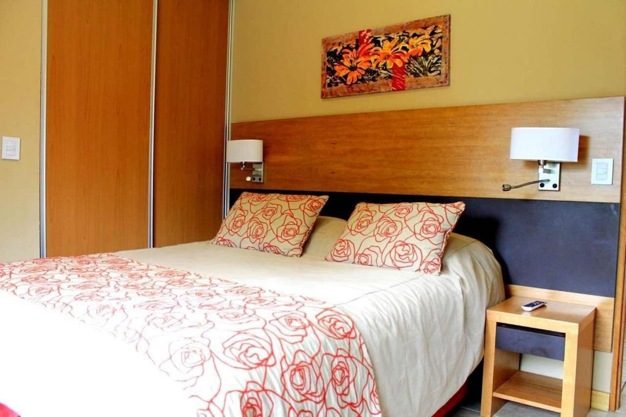 Los Robles Apart & Spa San Carlos de Bariloche Exteriör bild